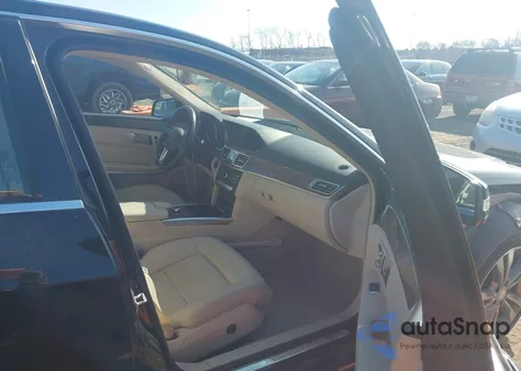 2016 Mercedes-Benz E 350 z USA, uszkodzony, nr VIN WDDHF5KB8GB207480